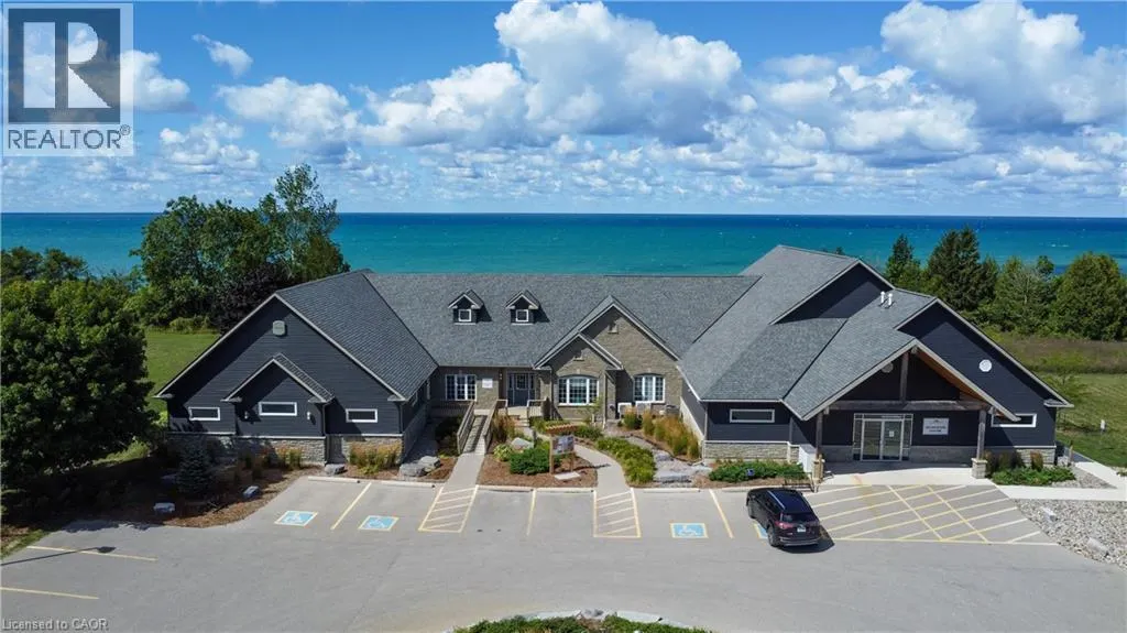 85 LAKE BREEZE Drive
