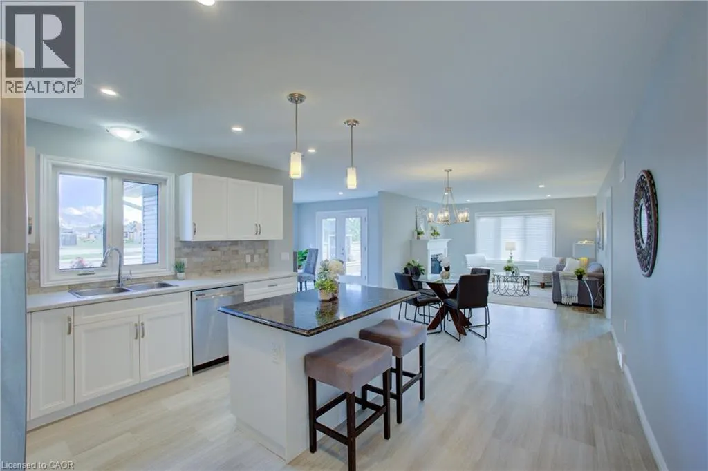 85 LAKE BREEZE Drive