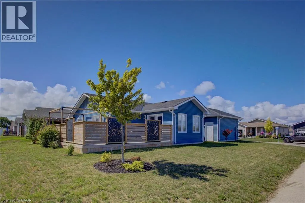 85 LAKE BREEZE Drive