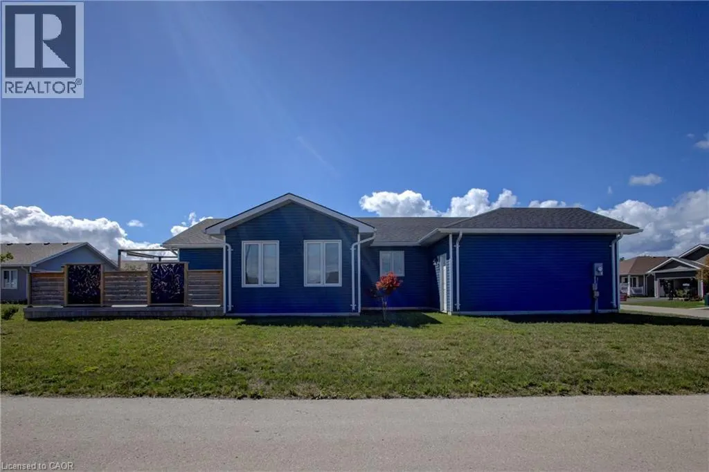85 LAKE BREEZE Drive