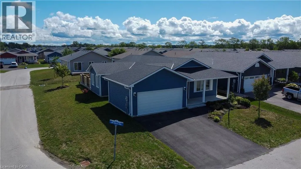 85 LAKE BREEZE Drive