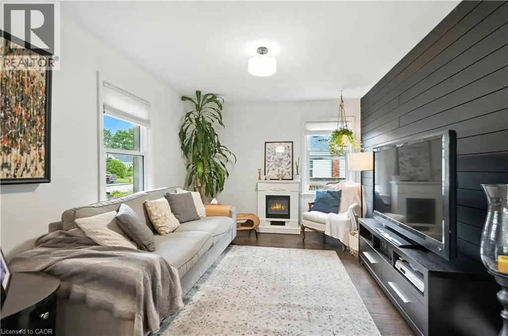 30 ELGIN Street
