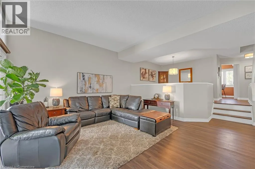 177 MAIN Street W Unit# 8, #8