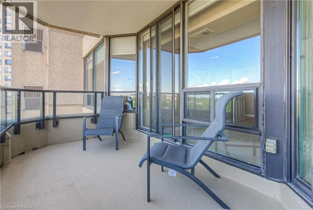 4 WILLOW Street Unit# 906, #906