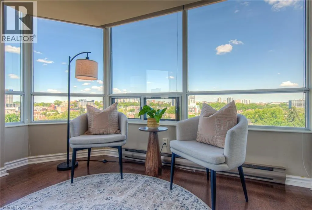 4 WILLOW Street Unit# 906, #906