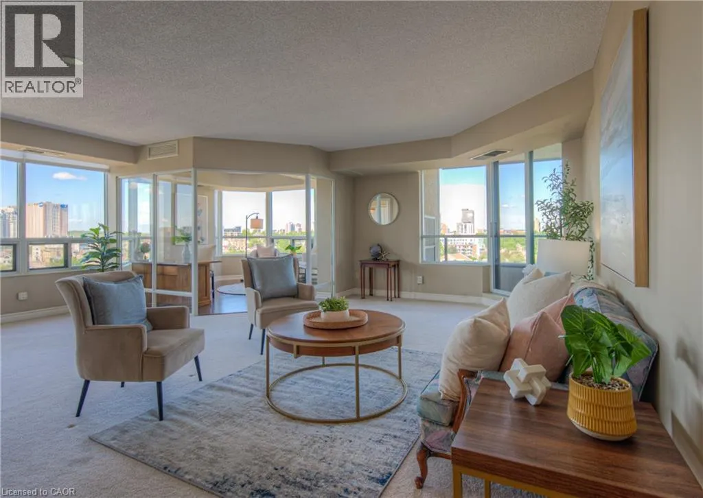4 WILLOW Street Unit# 906, #906