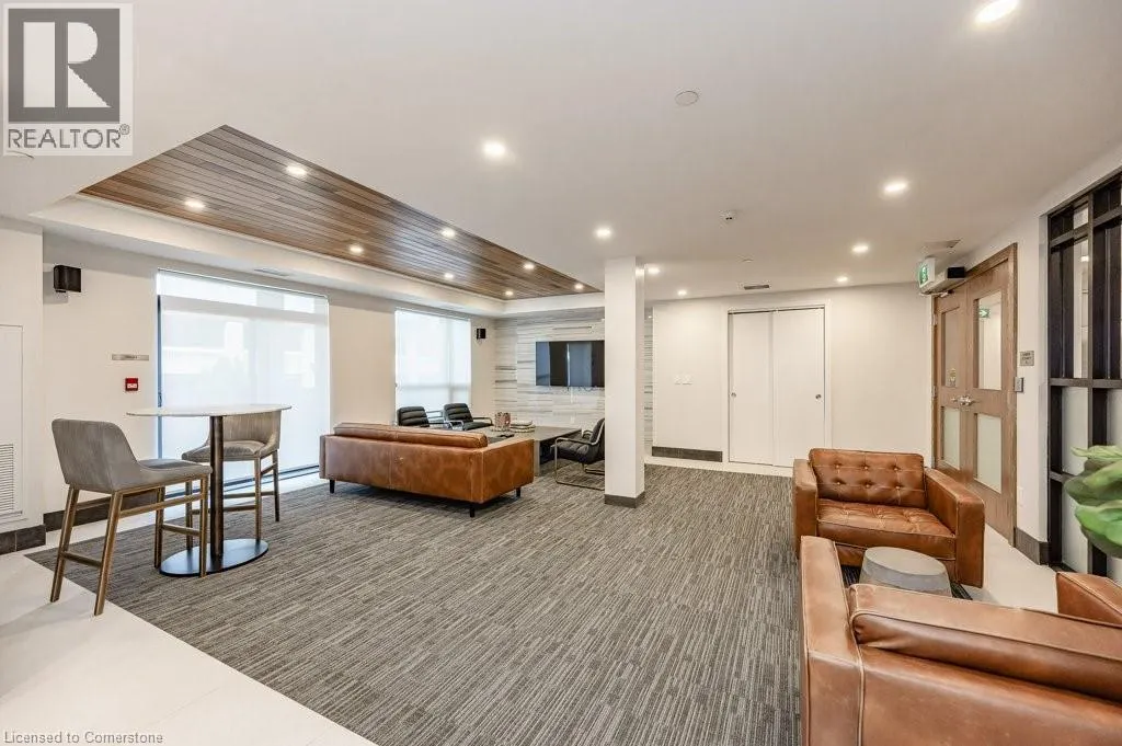 340 PLAINS Road E Unit# 106, #106