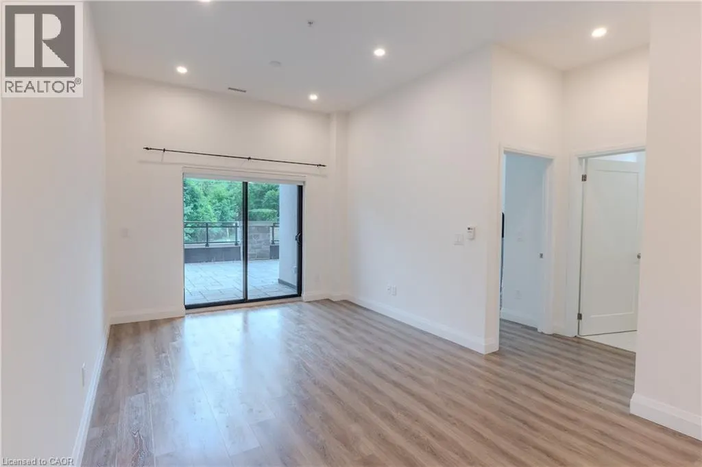 30 HAMILTON Street S Unit# 103, #103