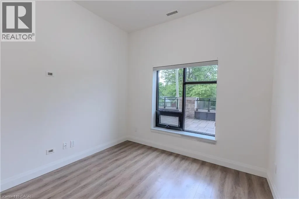 30 HAMILTON Street S Unit# 103, #103