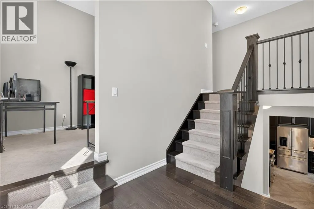 52 TREMAINE Drive