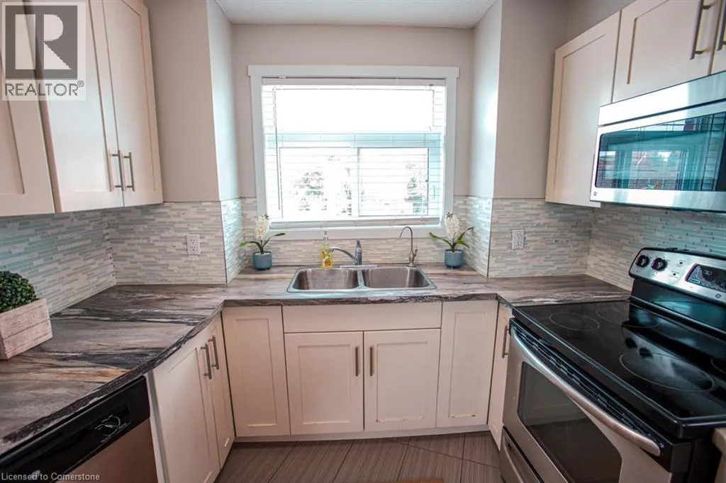 489 EAST Avenue Unit# B, #B