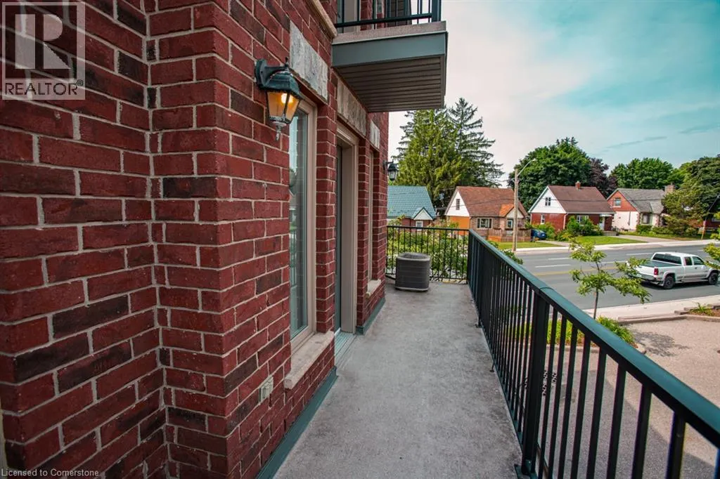 489 EAST Avenue Unit# B, #B