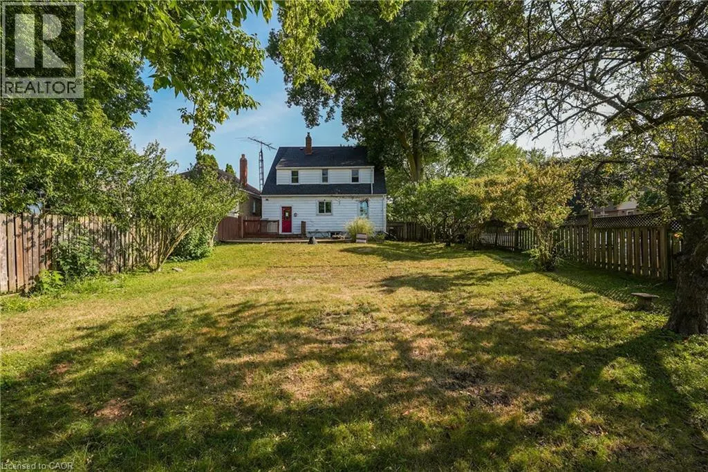 9 ARLINGTON Avenue