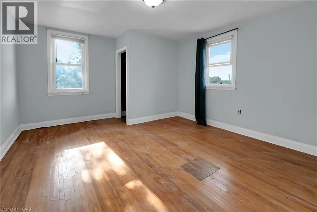 9 ARLINGTON Avenue