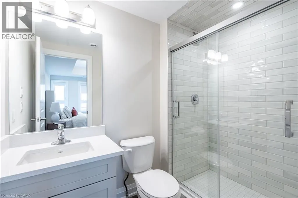 118 SUMMERSIDES Boulevard Unit# 307, #307