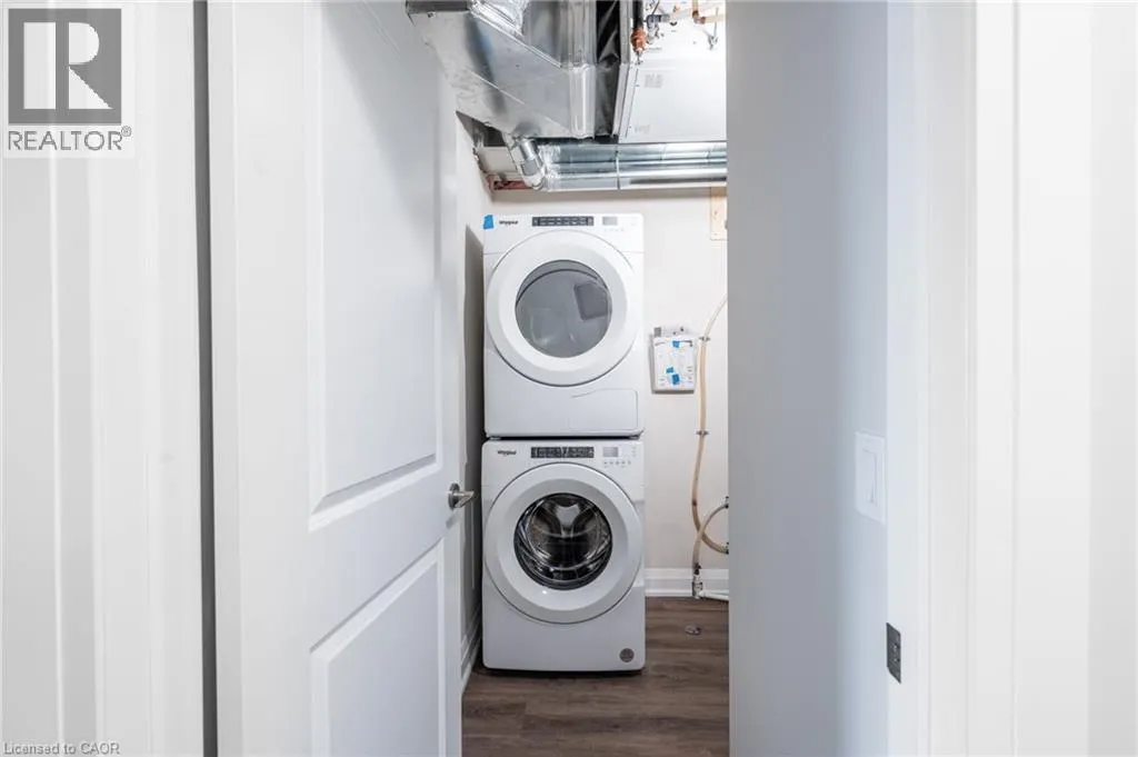 118 SUMMERSIDES Boulevard Unit# 307, #307
