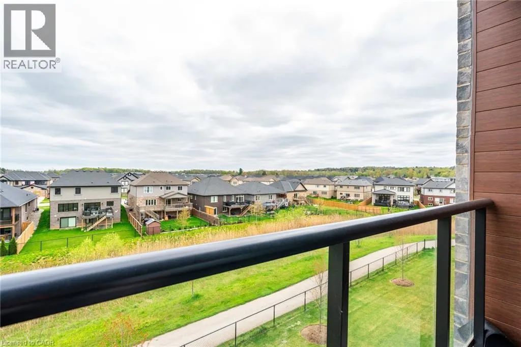 118 SUMMERSIDES Boulevard Unit# 307, #307