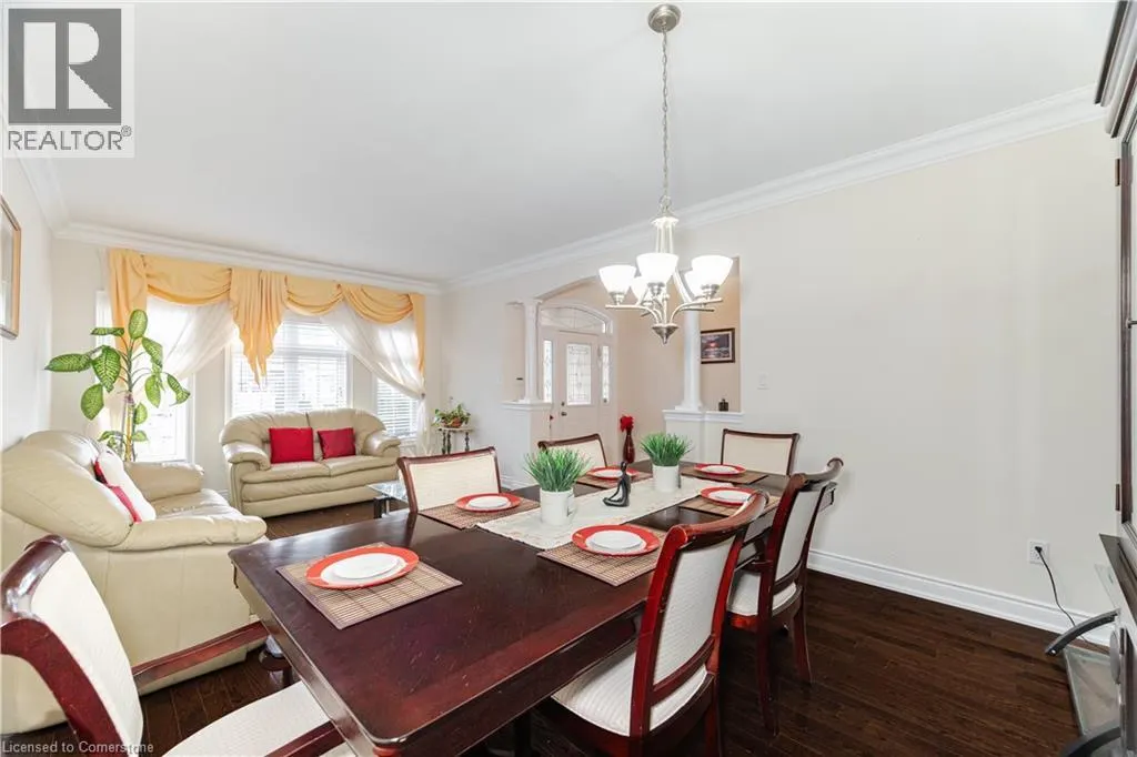 756 FREEMONT Court