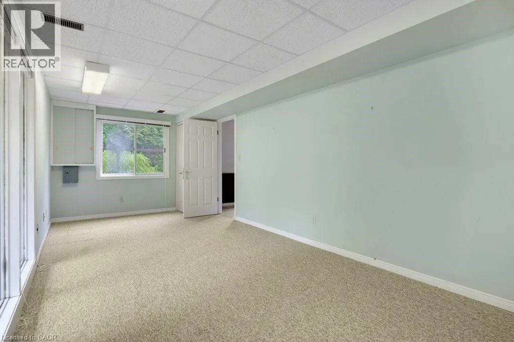 1265 BRANTFORD Highway