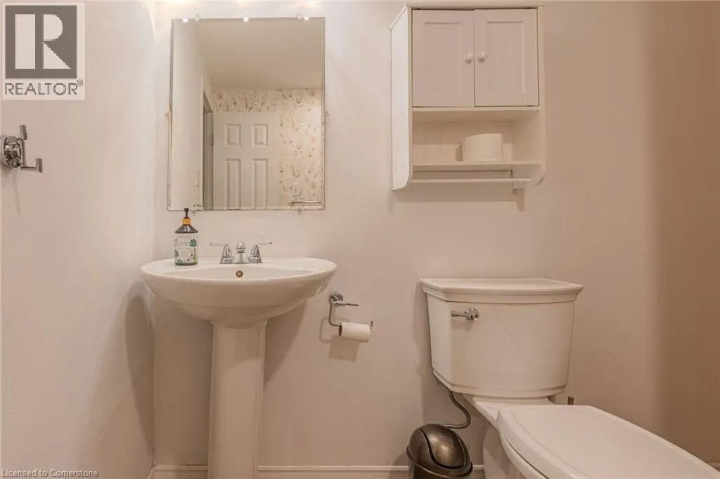89 REDING Road Unit# Upper, #Upper