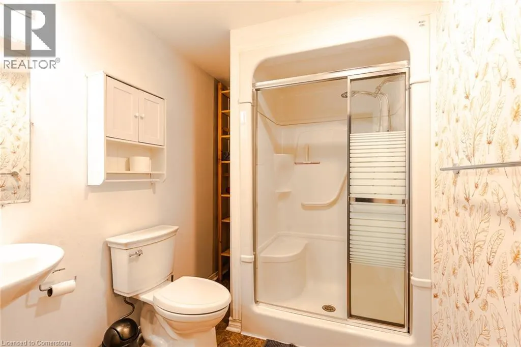 89 REDING Road Unit# Upper, #Upper
