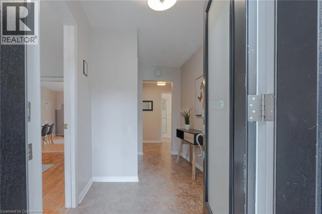 89 REDING Road Unit# Upper, #Upper