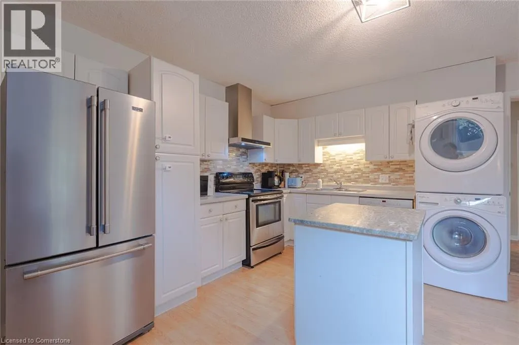 89 REDING Road Unit# Upper, #Upper