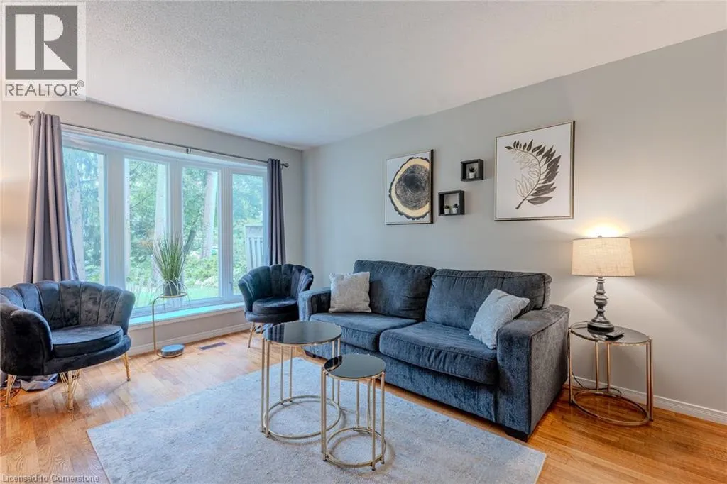 89 REDING Road Unit# Upper, #Upper