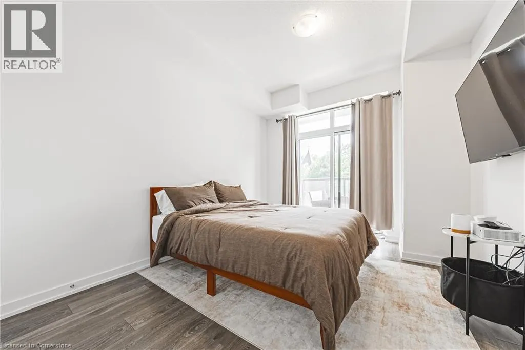 81 ROBINSON Street Unit# 302, #302