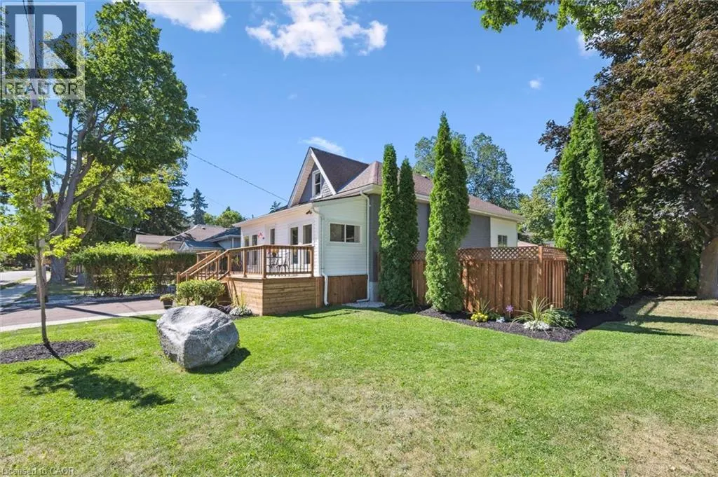 64 POLLOCK Avenue