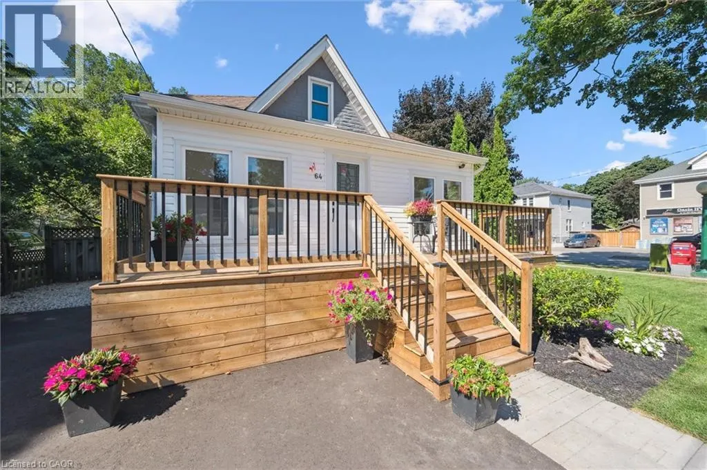 64 POLLOCK Avenue