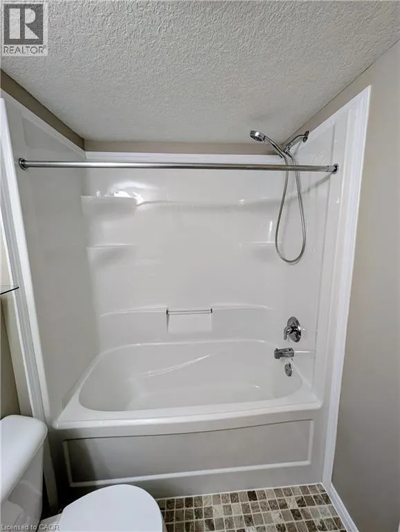 35 MOUNTFORD Drive Unit# 94, #94