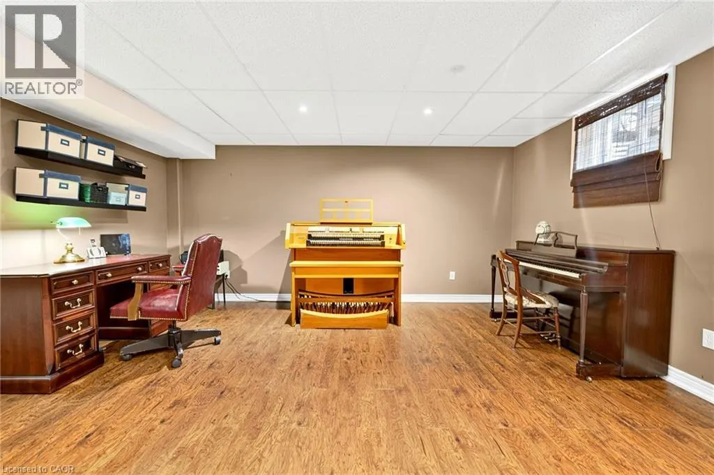 605 WELLAND Avenue Unit# 33, #33