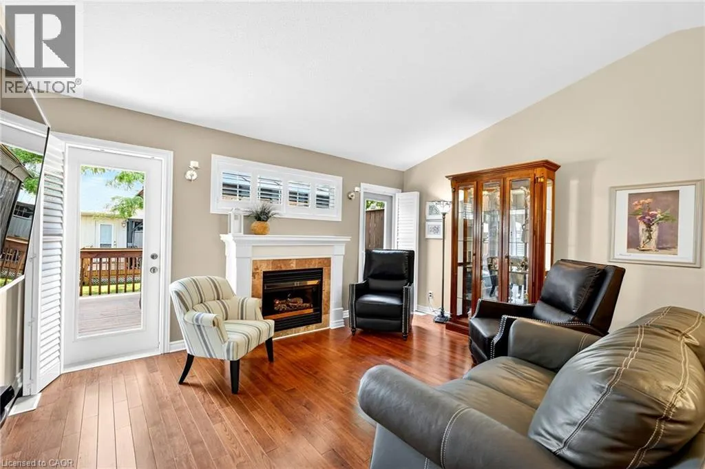605 WELLAND Avenue Unit# 33, #33