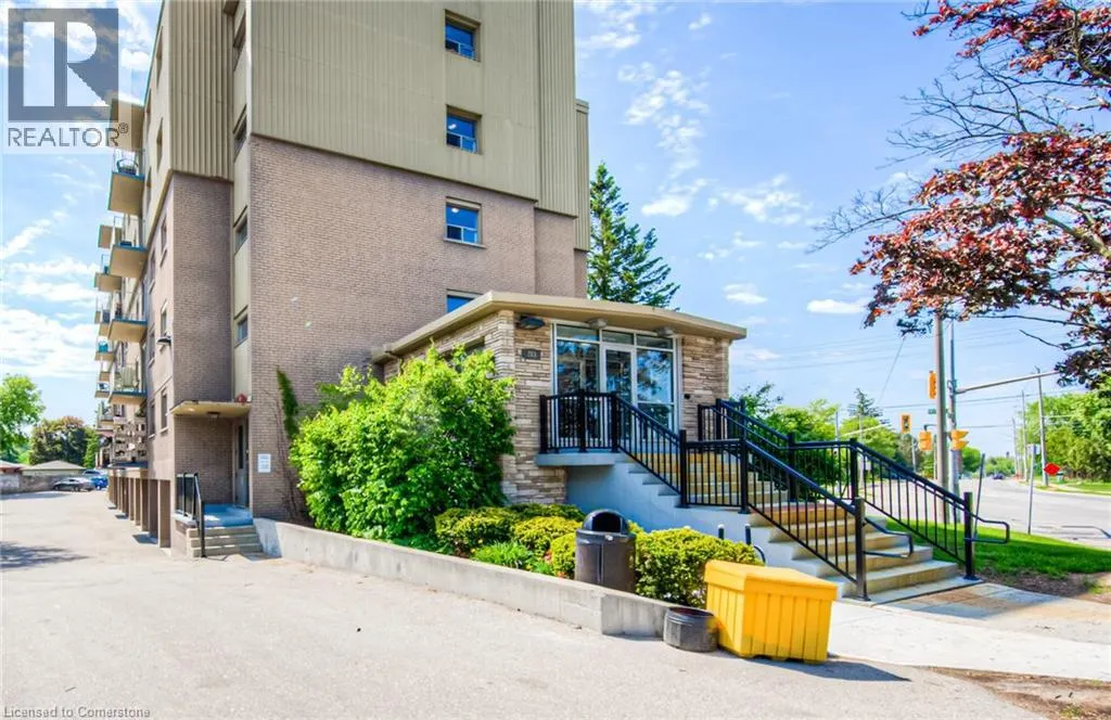 283 FAIRWAY Road N Unit# 501, #501
