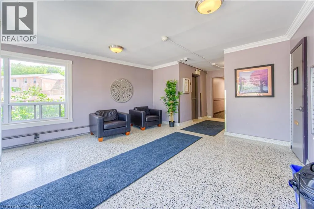 283 FAIRWAY Road N Unit# 501, #501