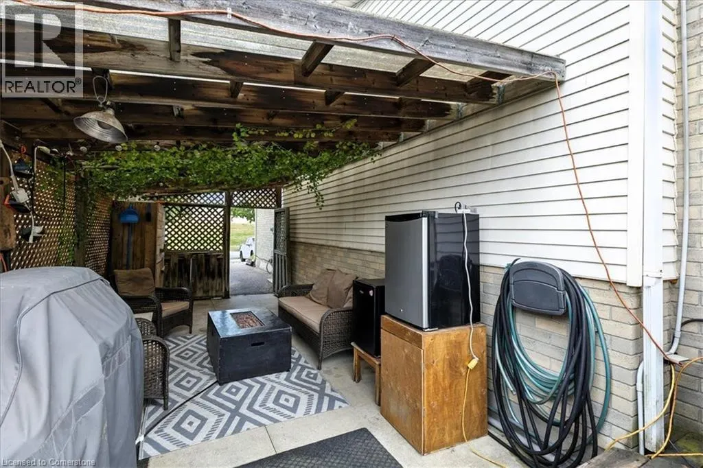 87 OLD CARRIAGE Drive