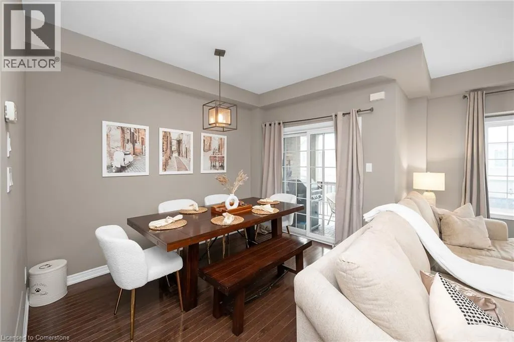 215 DUNDAS Street E Unit# 29, #29
