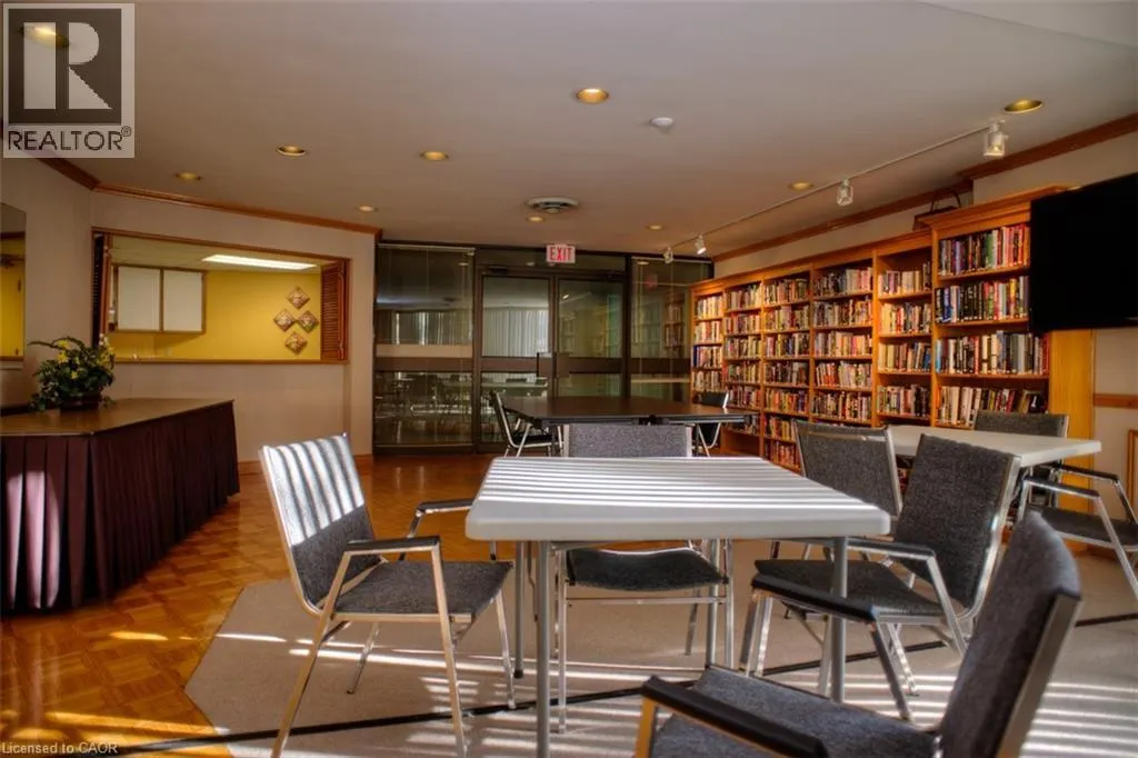 4 WILLOW Street Unit# 1502, #1502