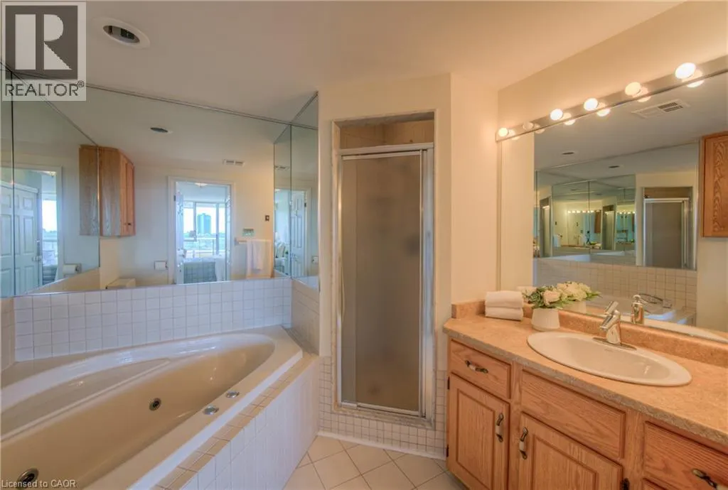 4 WILLOW Street Unit# 1502, #1502