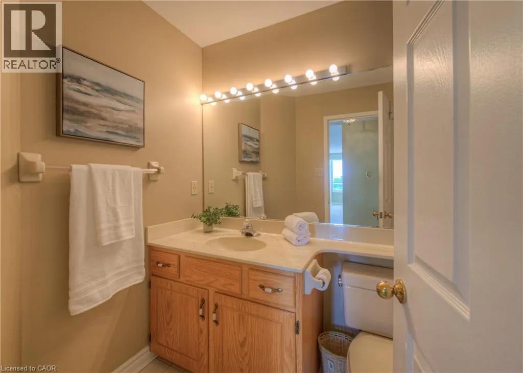 4 WILLOW Street Unit# 1502, #1502