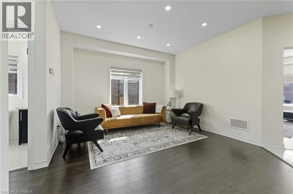 23 WHITTON Drive