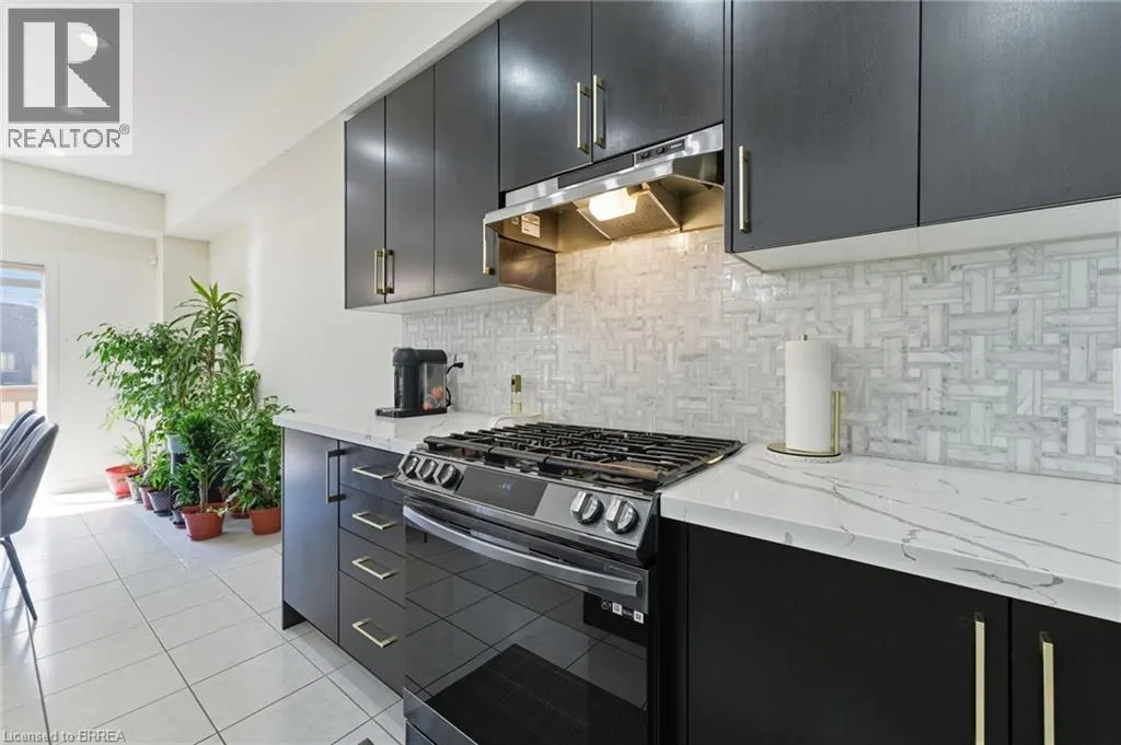 23 WHITTON Drive