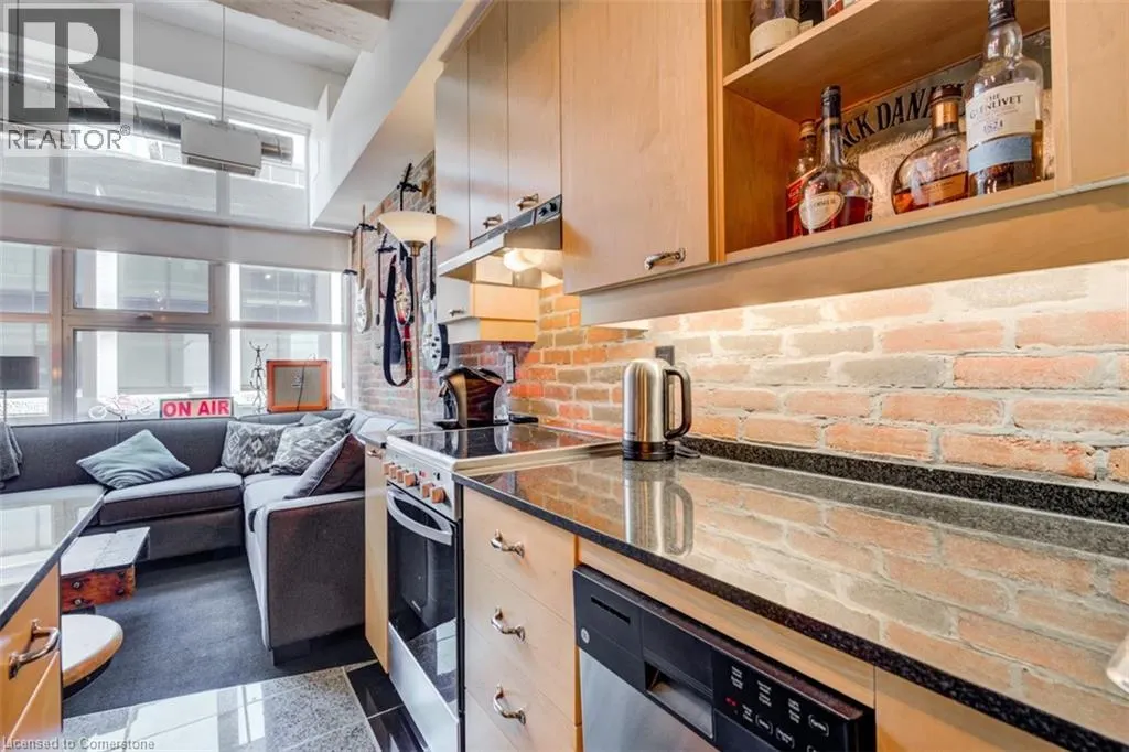 155 DALHOUSIE Street Unit# 826, #826