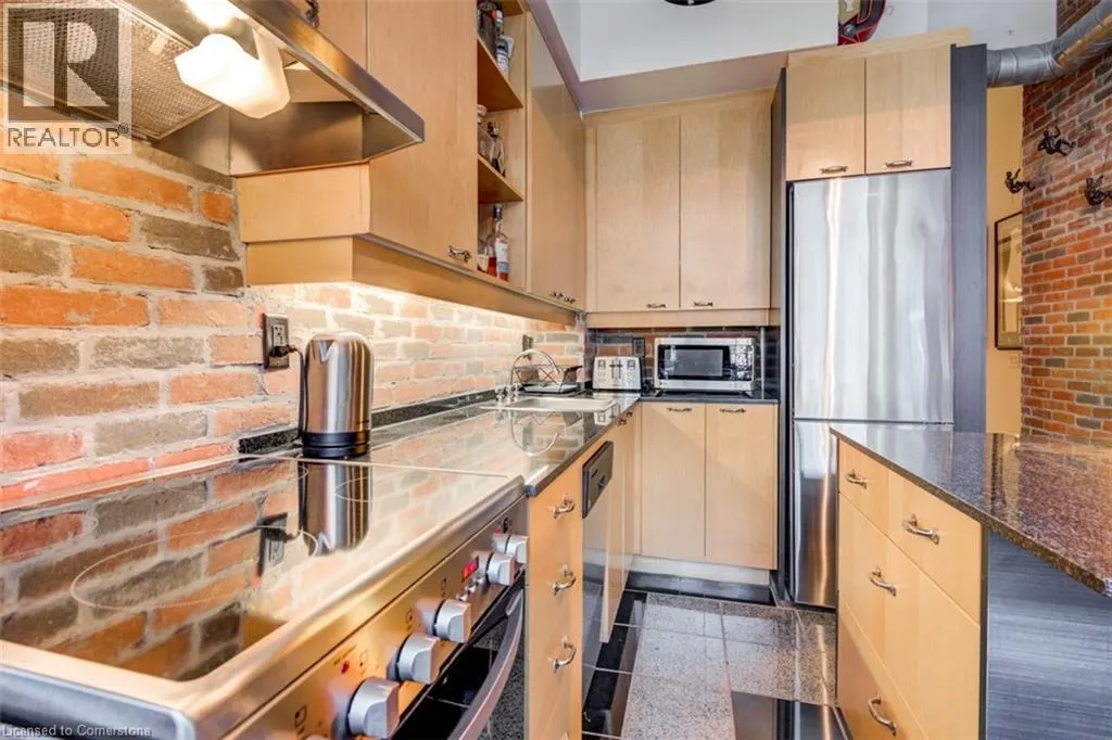 155 DALHOUSIE Street Unit# 826, #826