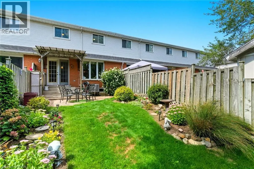 57 PINEWOODS Drive