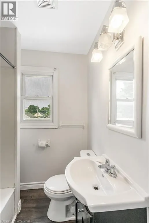 237 ST. JULIEN Street
