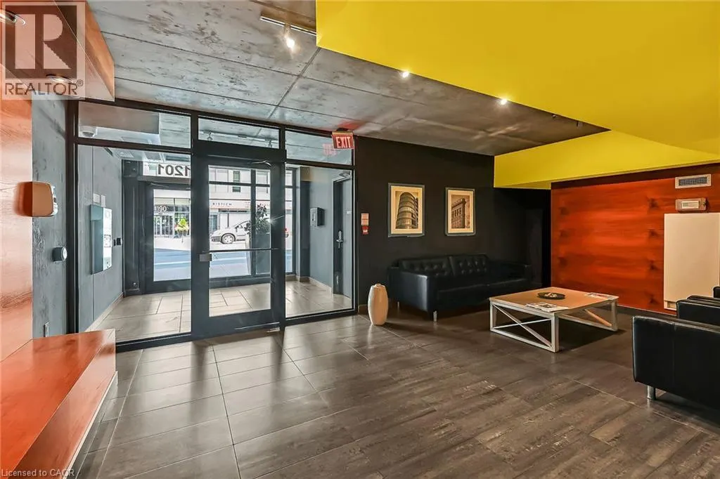 1201 DUNDAS Street E Unit# 902, #902