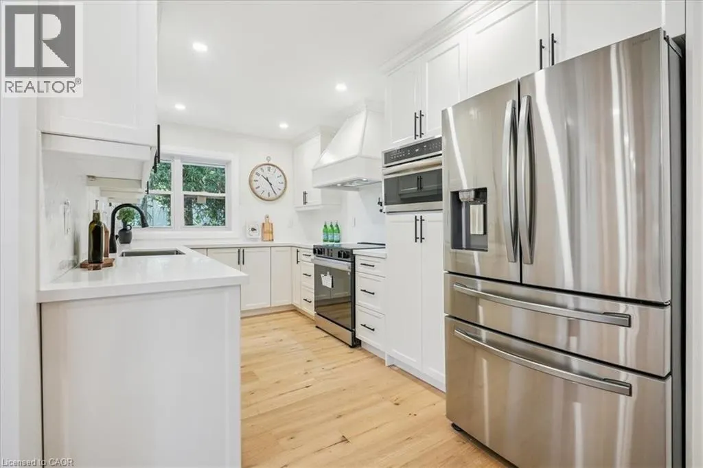 25 ELGIN Street