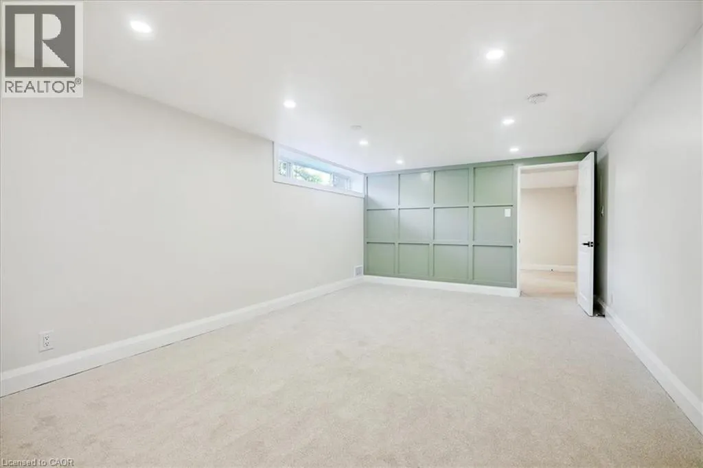 25 ELGIN Street